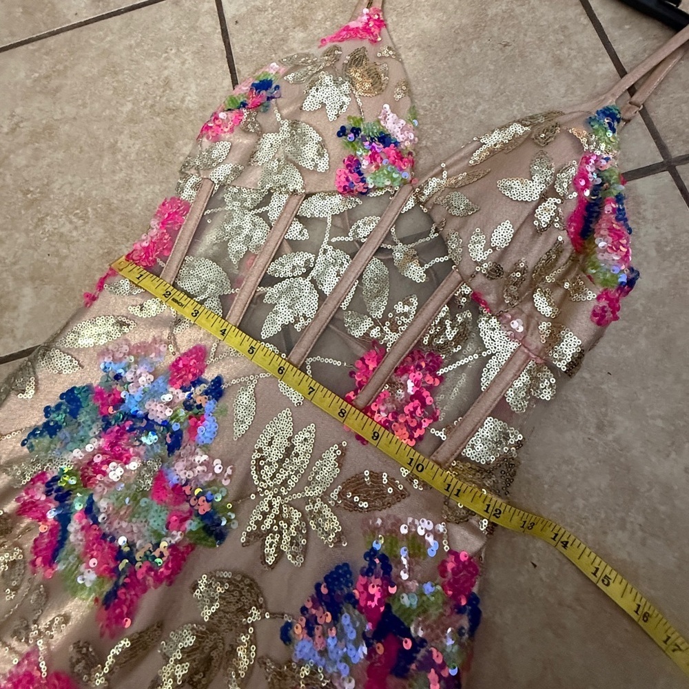 Gold and pink Floral Maxi Dress, Dear moon size 9 - Picture 13 of 14